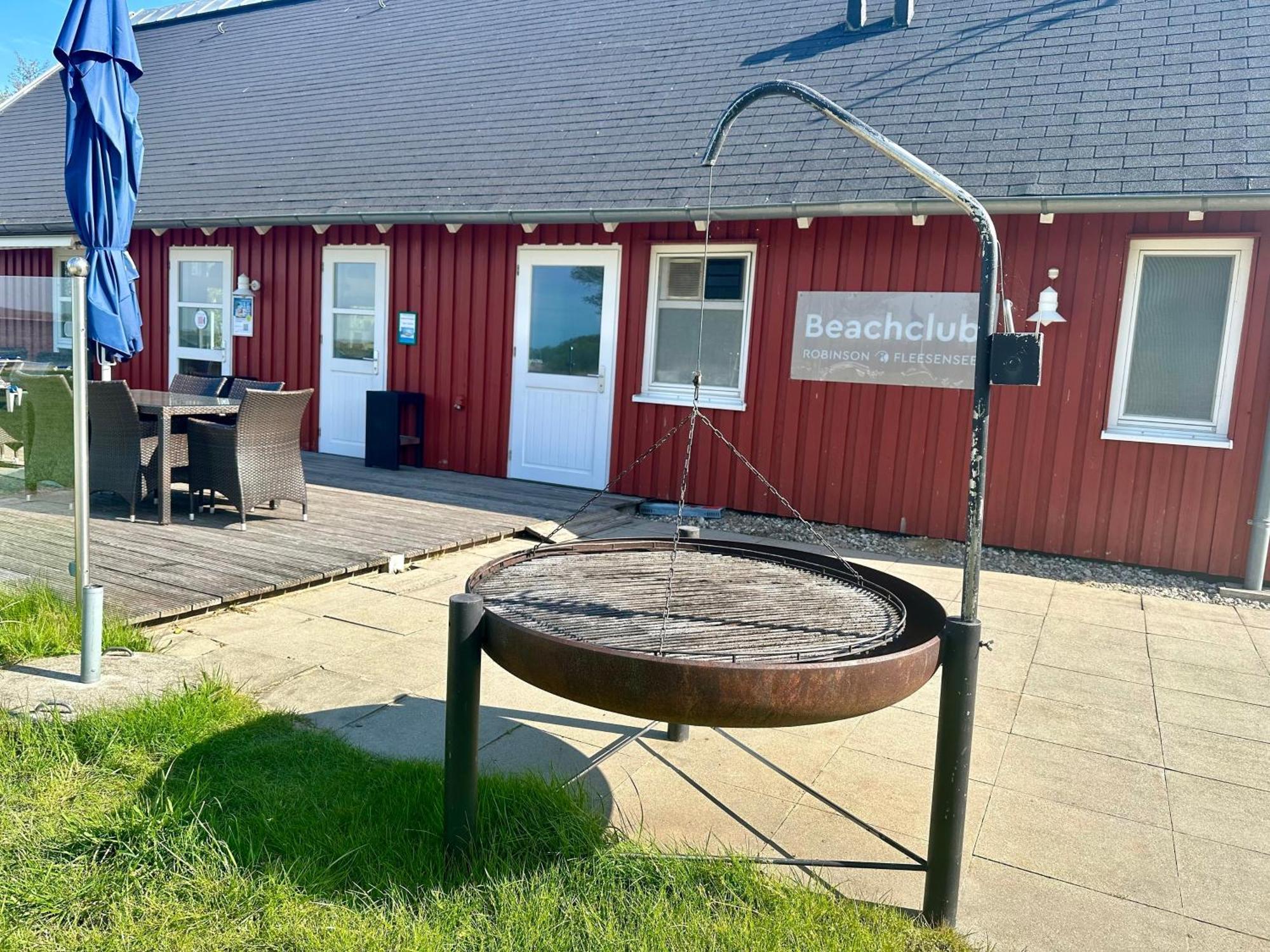 Kapitaens-Bungalow Am See Göhren-Lebbin エクステリア 写真